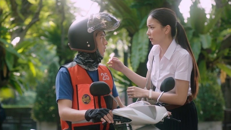 Ký Túc Xá Tuyệt Đỉnh Phần 1 - Girl Next Room Motorbike